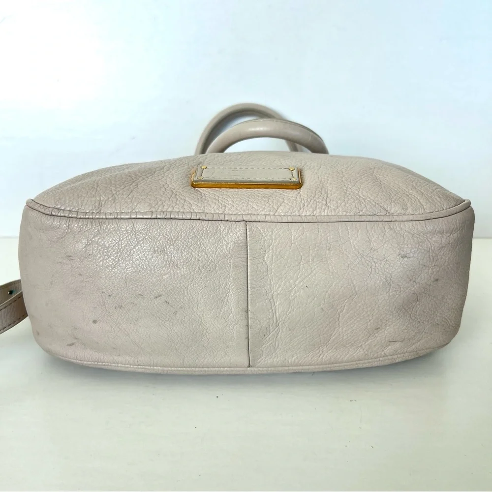 MARC by MARC JACOBS Oat Cream Pebbled Leather Crossbody Shoulder Tote Hobo Bag